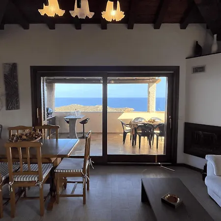 Punta Est Quadrilocale Terrazza Favolosa Vista Mare * Капо-Кода-Кавальо