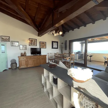 Punta Est Quadrilocale Terrazza Favolosa Vista Mare