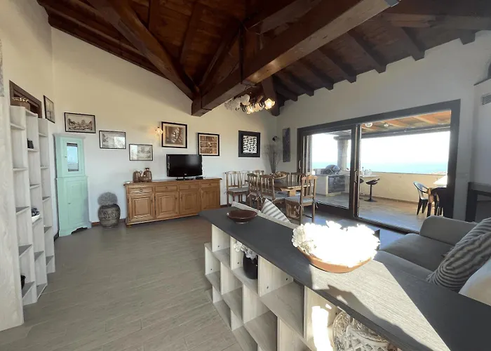 Punta Est Quadrilocale Terrazza Favolosa Vista Mare