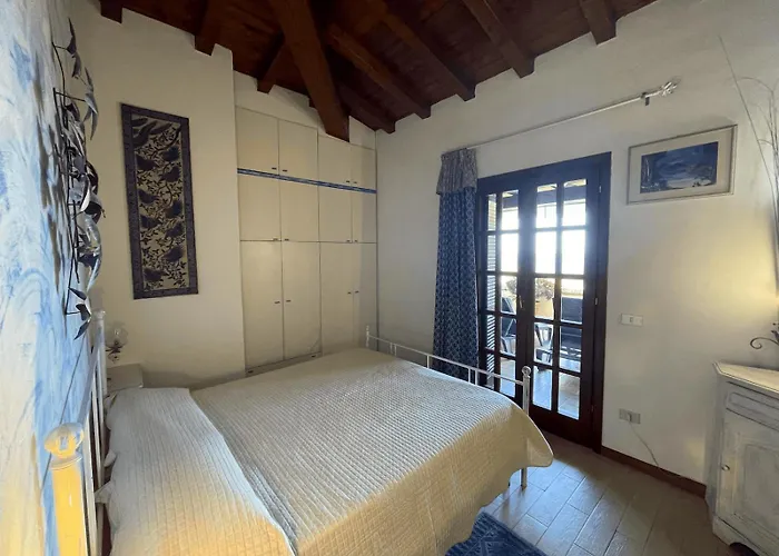 Punta Est Quadrilocale Terrazza Favolosa Vista Mare Capo Coda Cavallo